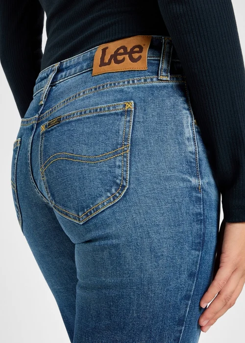 Wrangler Zoe A New Age