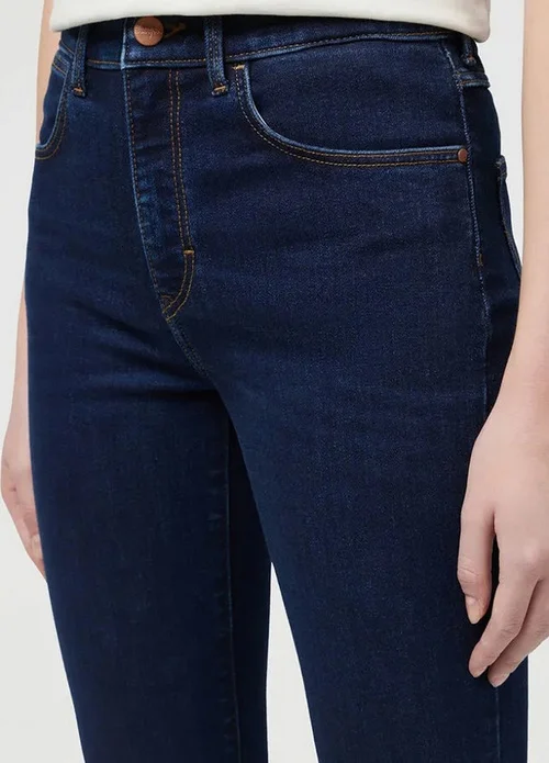 Wrangler Slim Dark Wash