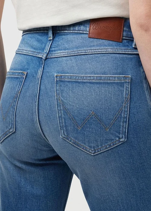 Wrangler Slim Mid Wash