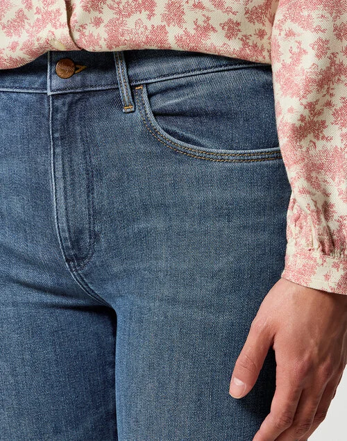 Wrangler Slim Smokey