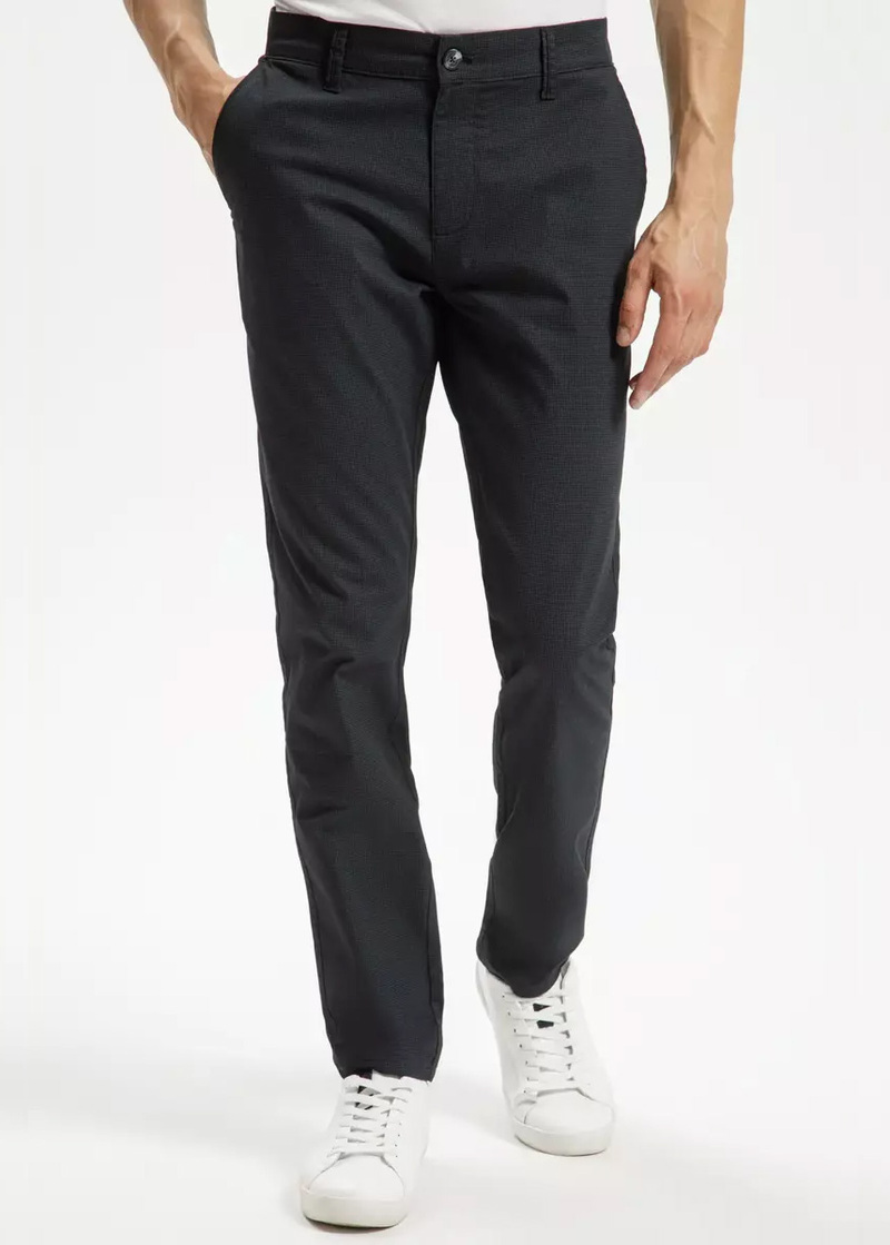 Cross Jeans Chino E 120 Black 240