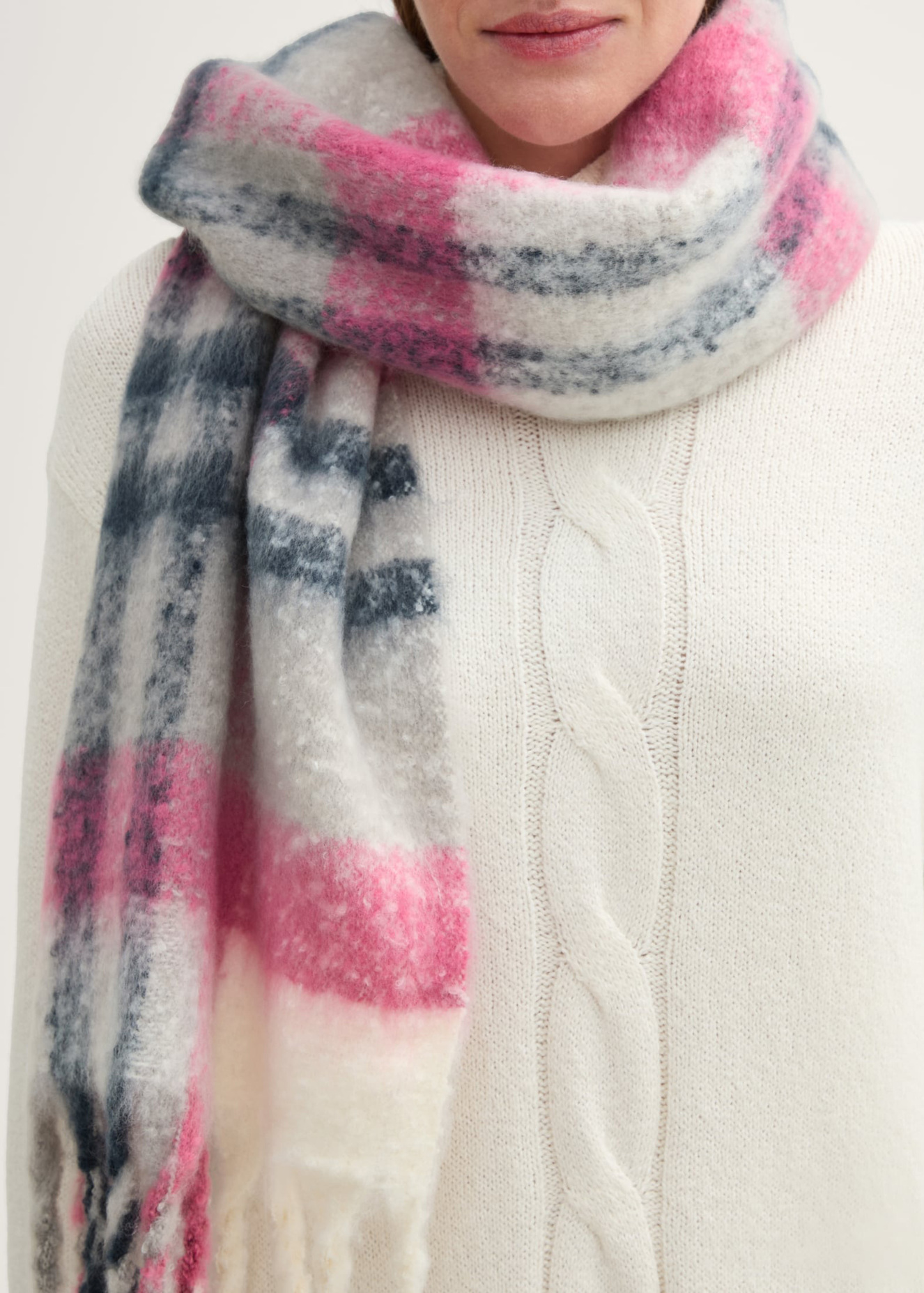 Tom Tailor Soft Scarf With A Check Pattern Winterly Berry Check - 1043008-36323