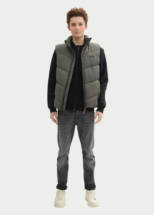 Tom Tailor Puffer Vest With A Logo Urban Olive Green - 1042106-23802