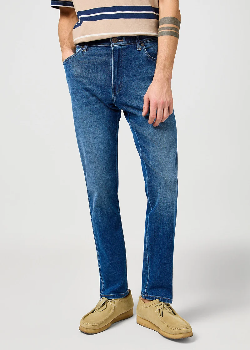 Wrangler River River Outlaw