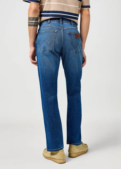 Wrangler River River Outlaw