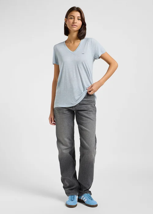 Lee V Neck Tee Concrete Gray