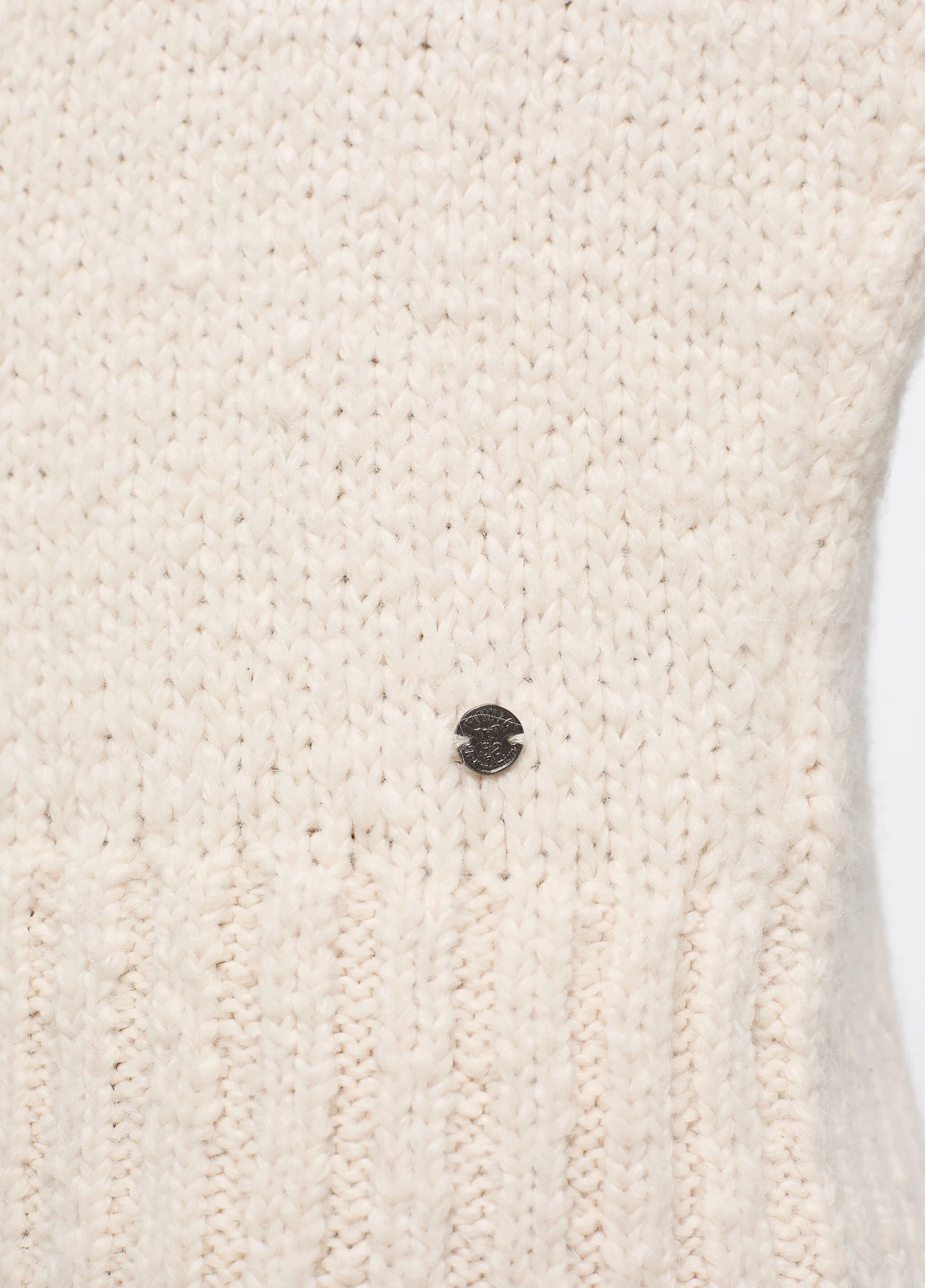 Mustang Carla Troyer Whisper White