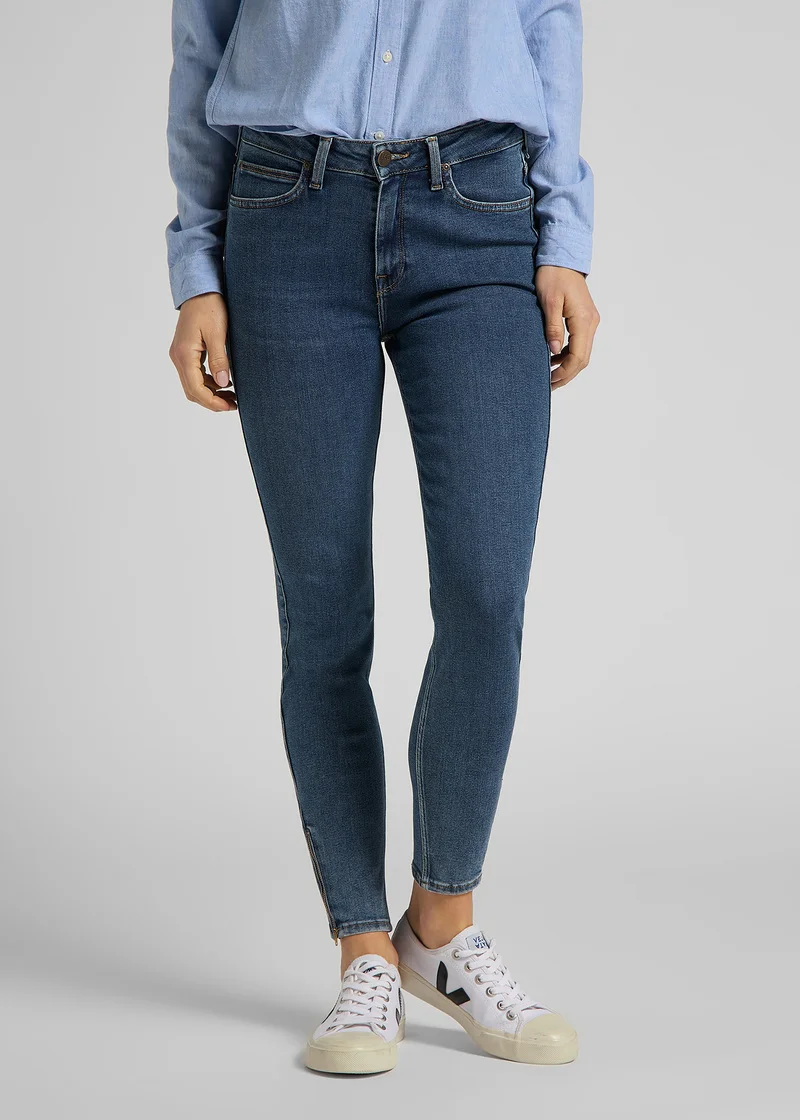 Lee Scarlett High Mid Ely