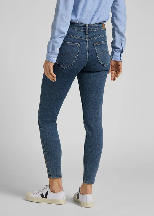 Lee Scarlett High Mid Ely