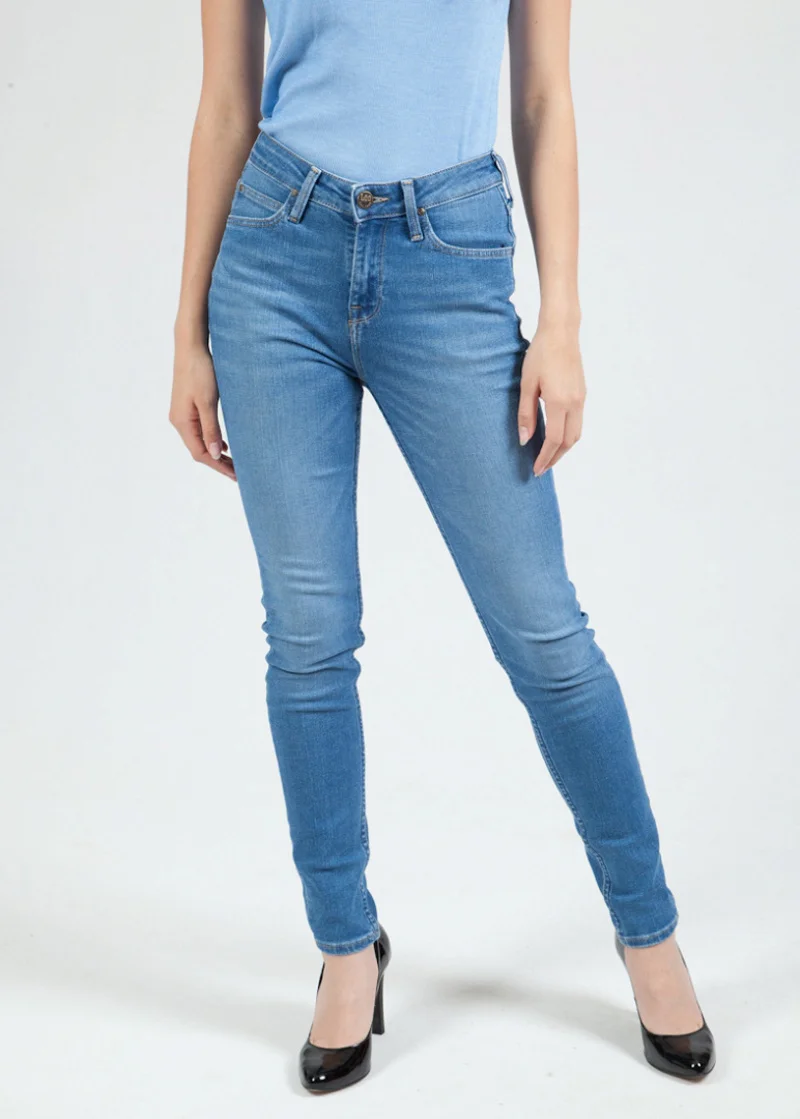 Lee Scarlett High Jaded