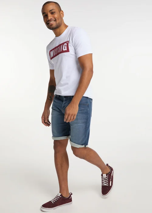 Mustang Chicago Short 943 Denim Blue