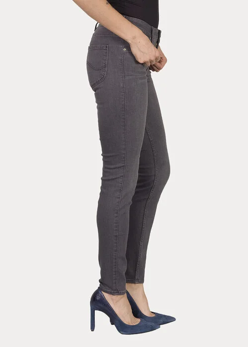 Lee Scarlett Grey Jax