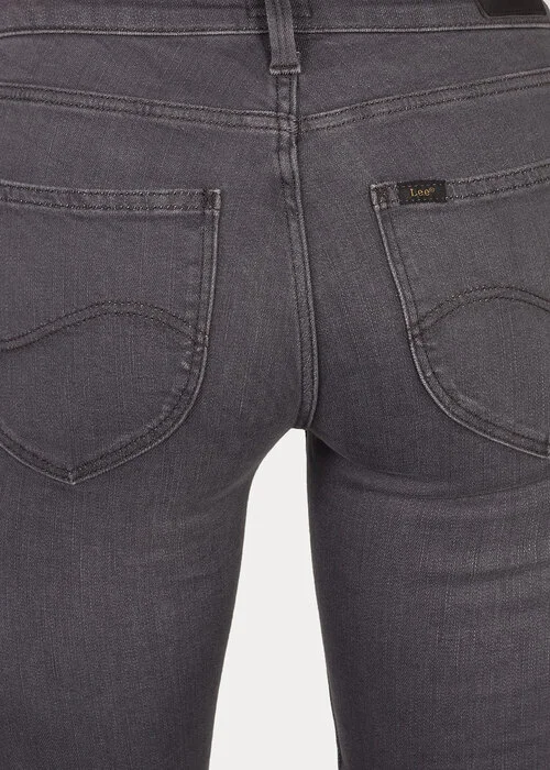 Lee Scarlett Grey Jax