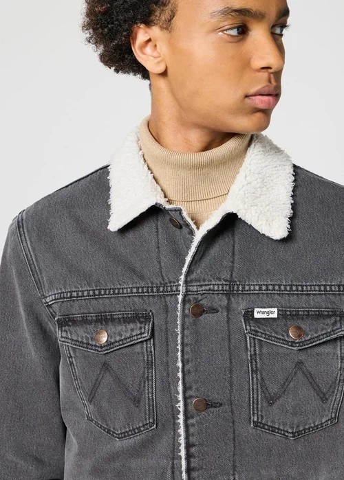 Wrangler Sherpa Jacket Jet Wash