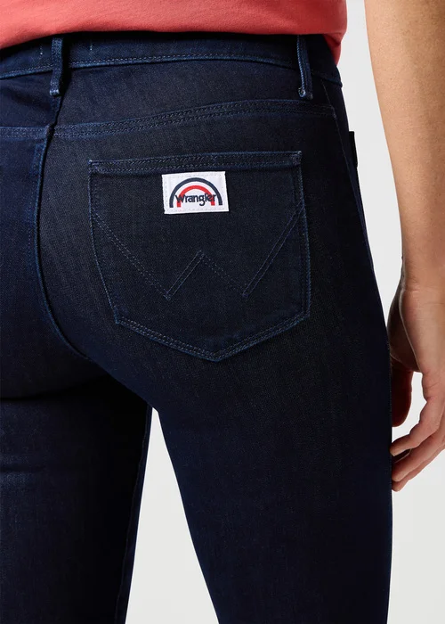 Wrangler Flare Jeans Soft Moonlight