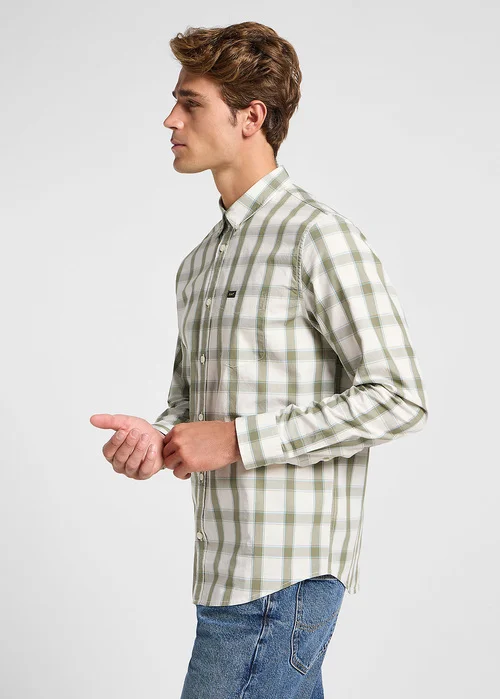 Lee Button Down Ecru