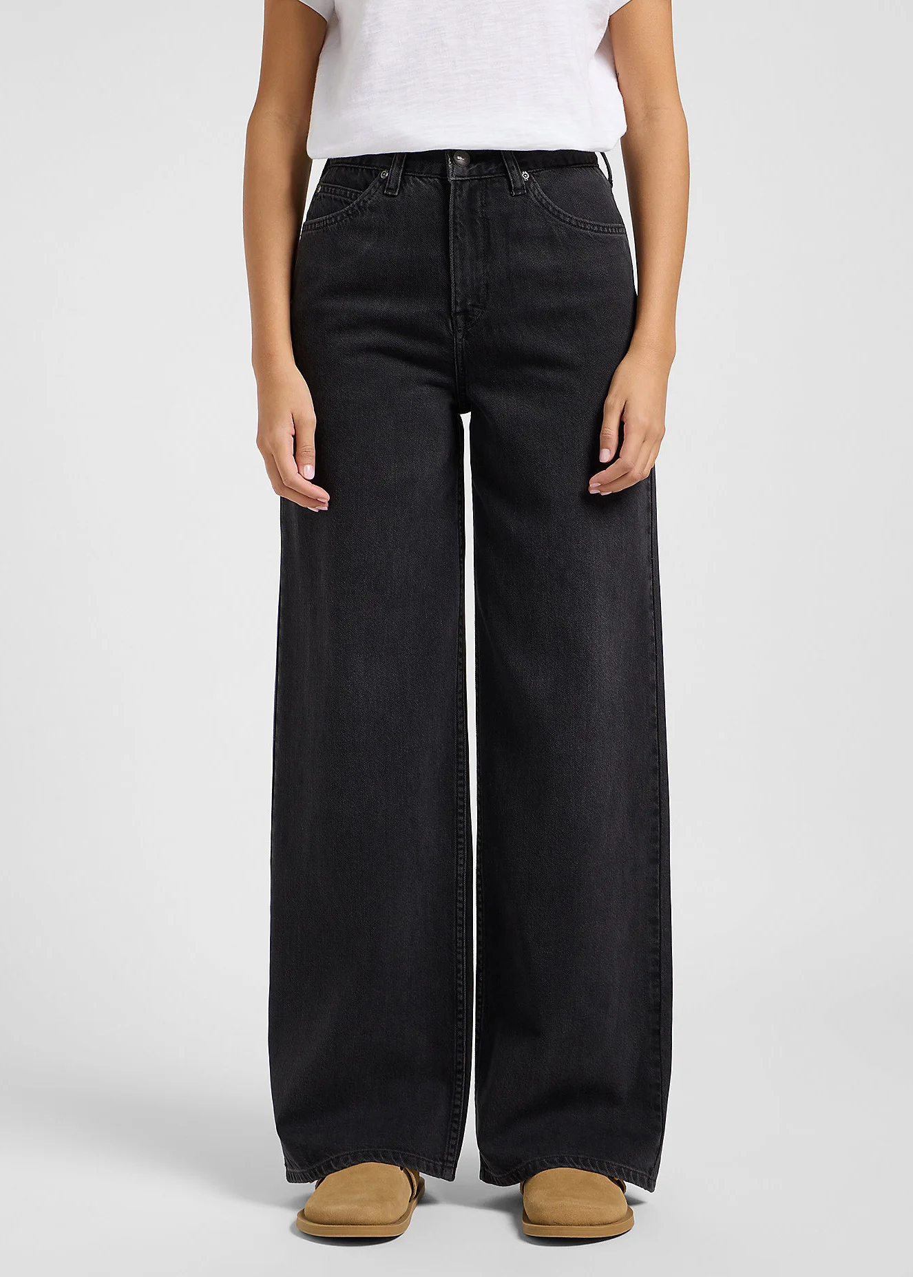 Lee Stella Dark Memory