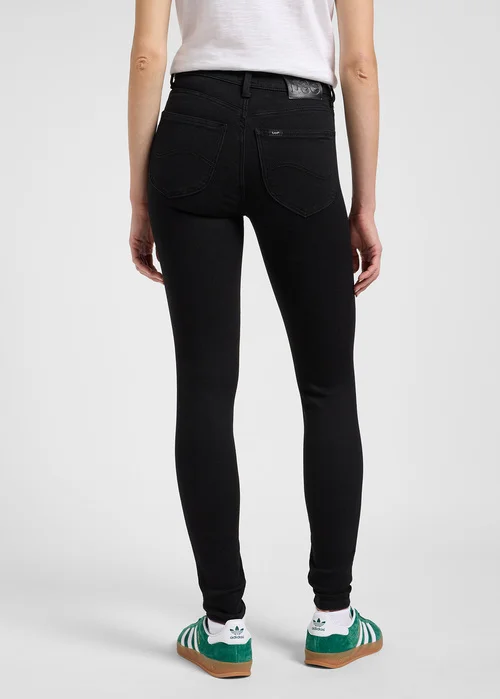 Lee Scarlett High Black