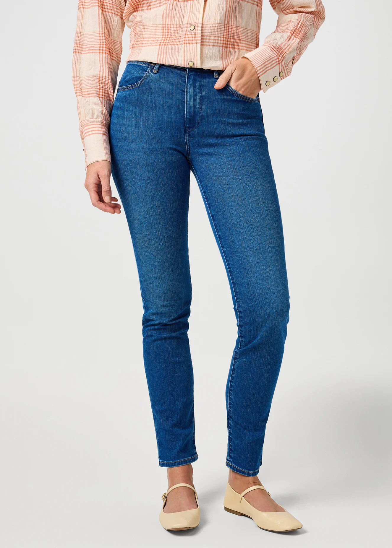 Wrangler Slim Serene Storm