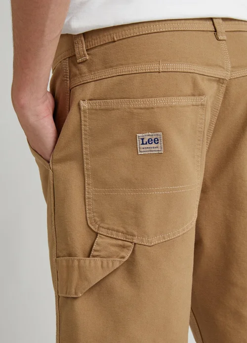 Lee Carpenter Short Clay