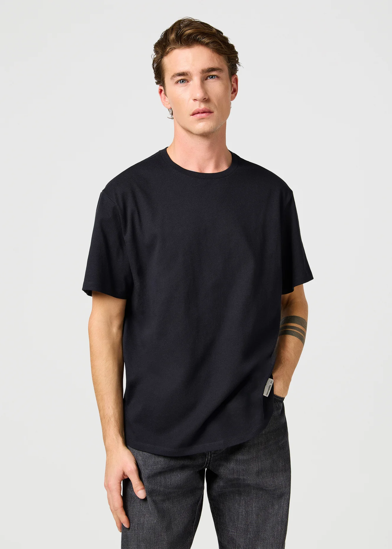 Wrangler Solid Tee Black - 112365120