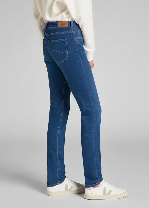 Lee Scarlett Dark Aya