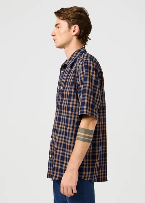 Wrangler Short Sleeve 1 Pocket Shirt Raw Umber Indigo