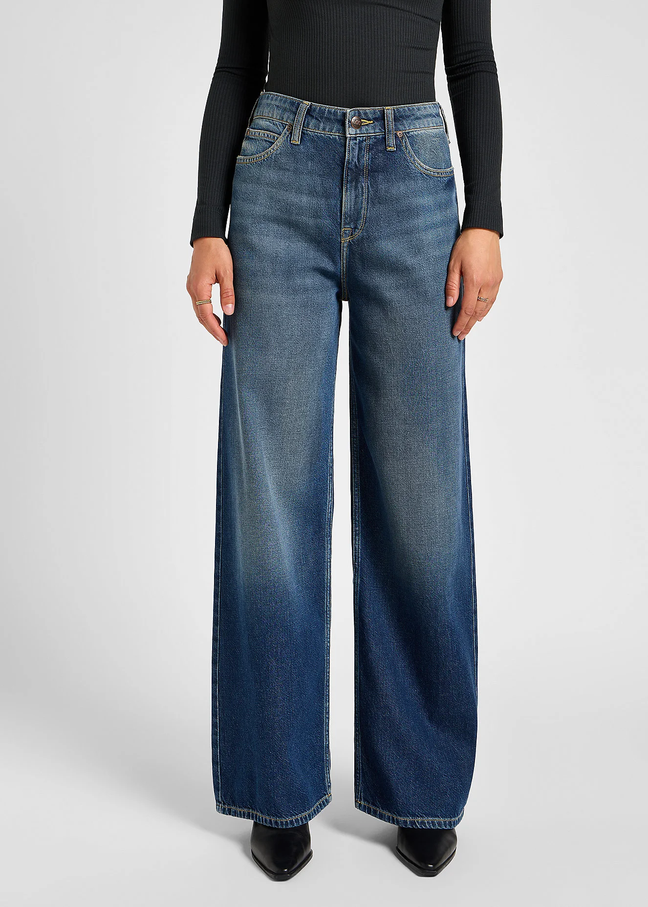 Lee Stella A Line Shared Interest