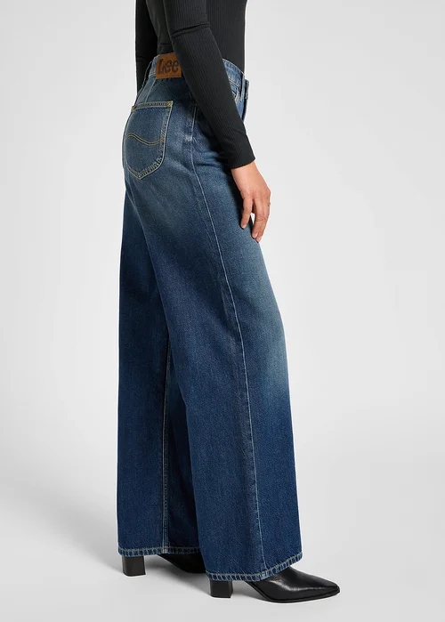 Lee Stella A Line Shared Interest