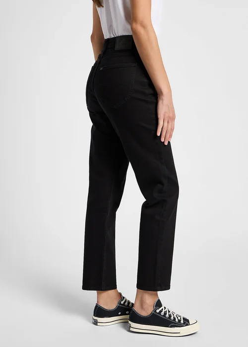 Lee Carol Strike Off