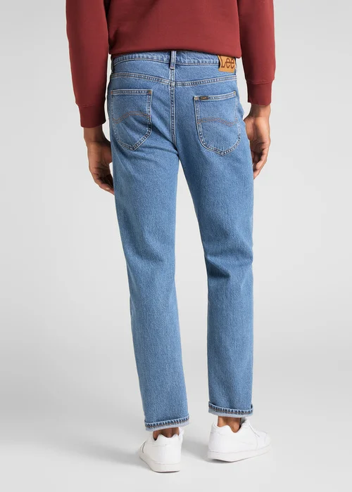 Lee West Light New Hill