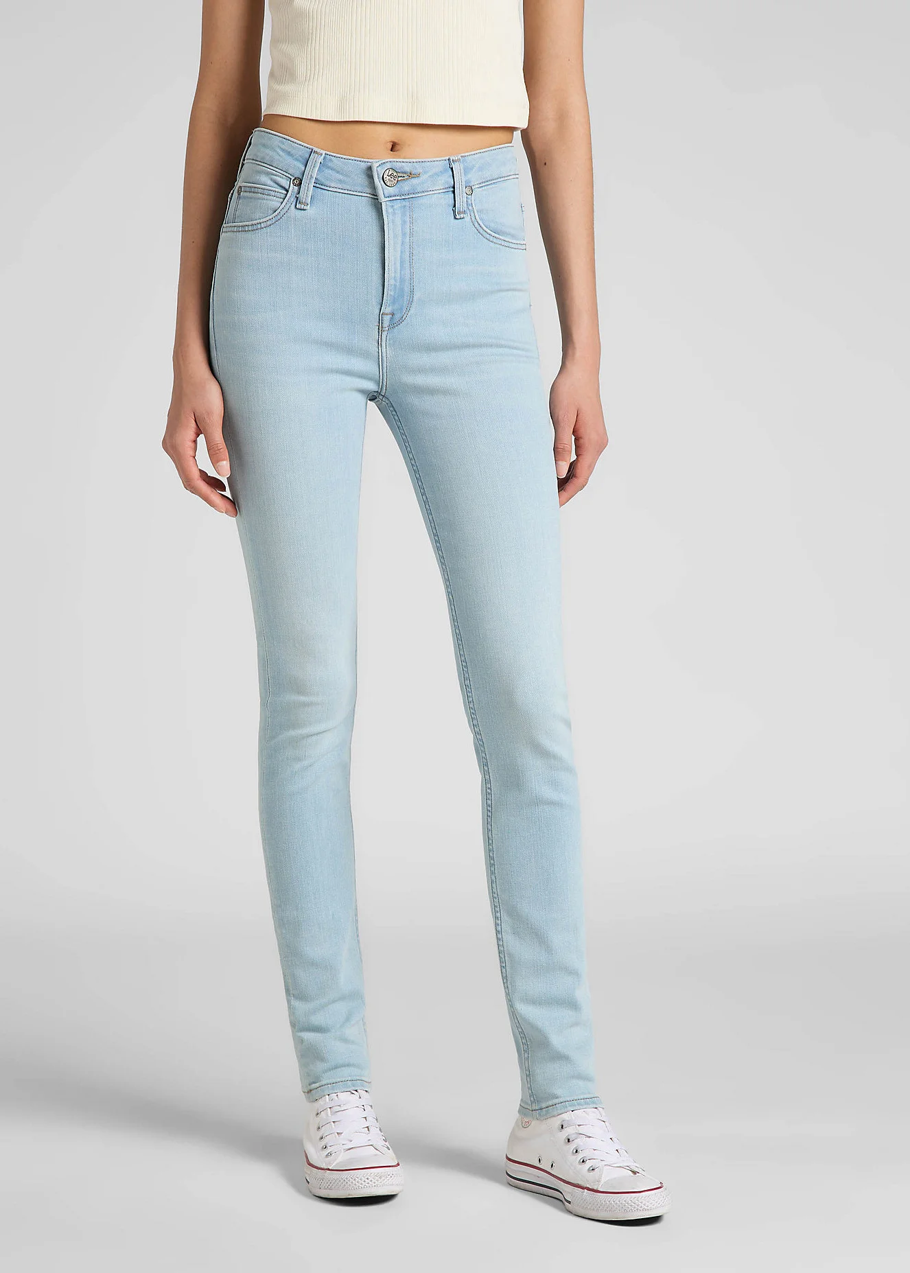 Lee Scarlett High Joanna Light