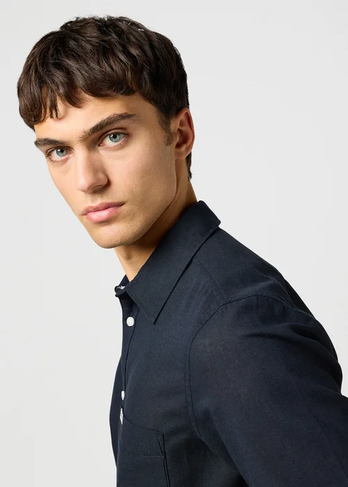 Wrangler Short Sleeve 1 Pocket Shirt Black