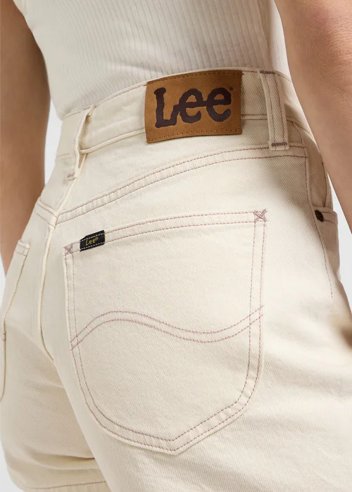 Lee Carol Shorts The Get Back Ecru