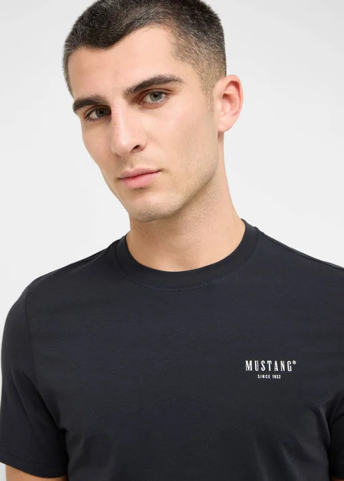 Mustang Austin Jet Black