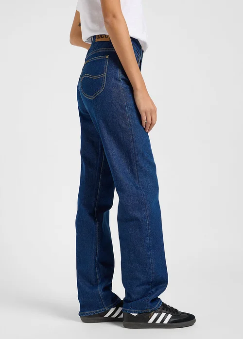 Lee Rider Close Call