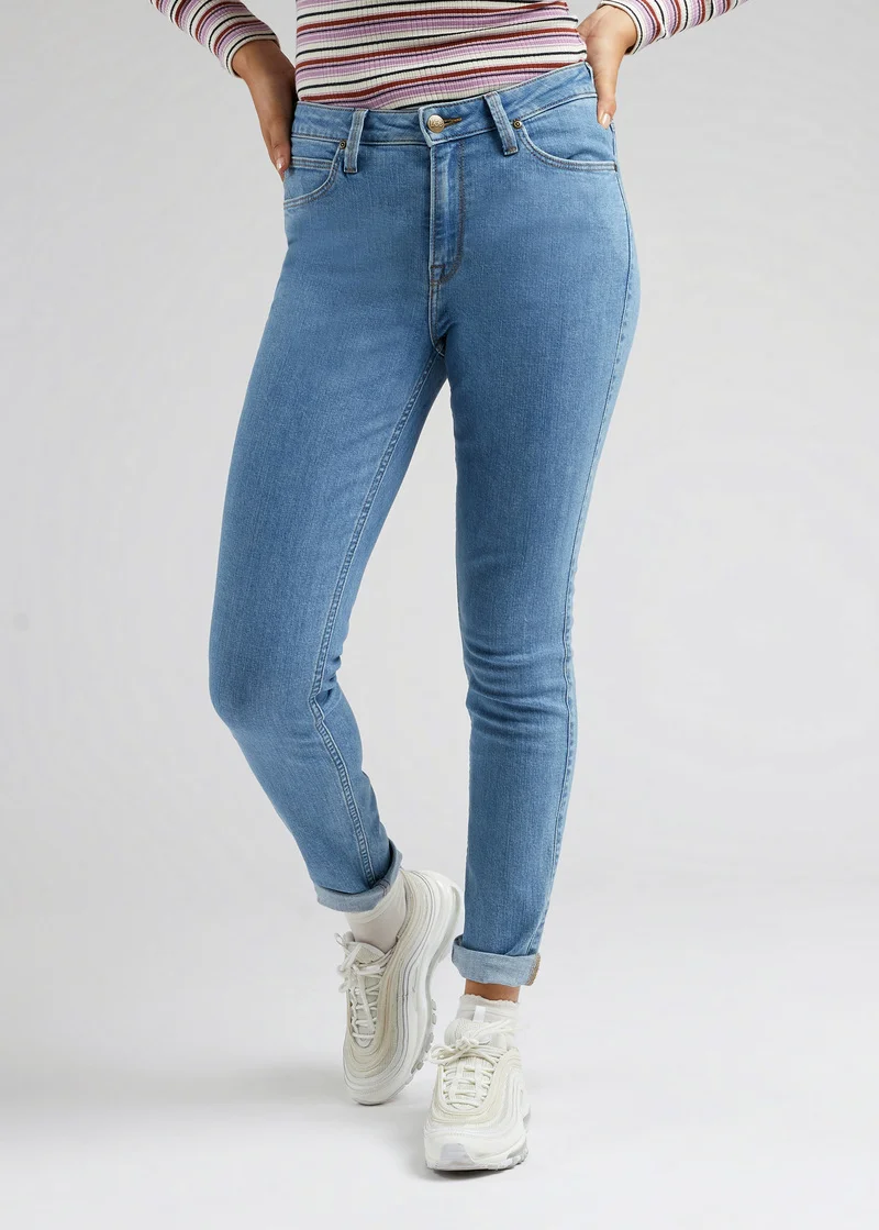 Lee Scarlett High Just A Breese