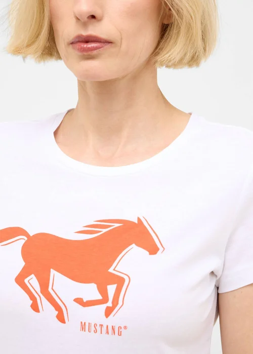 Mustang Loa General White