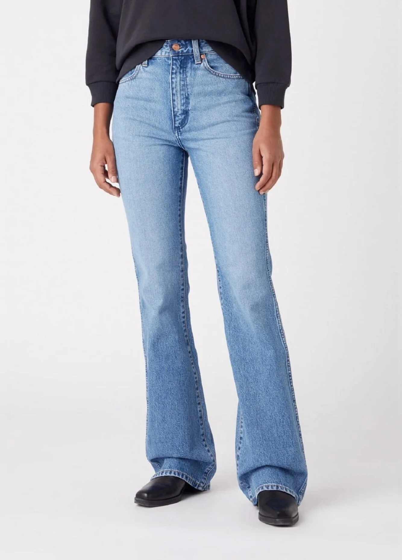 Wrangler Westward Morticia