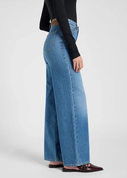 Lee Stella A Line Threaded