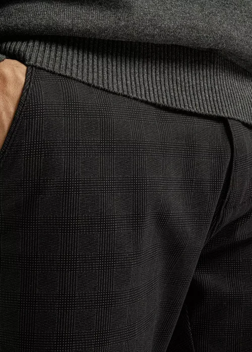 Chinosy Cross Jeans W Szarym Kolorze