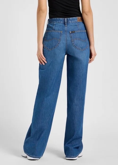 Lee Stella Blueberry Field