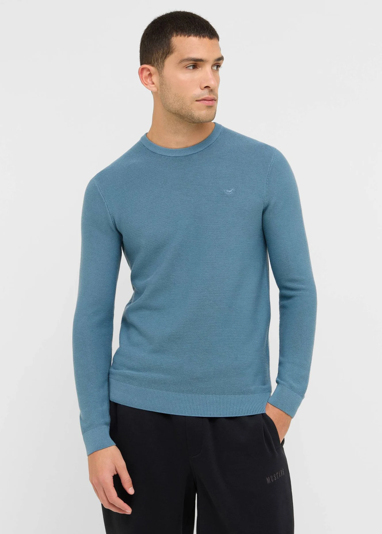 Mustang Elliot Bluestone