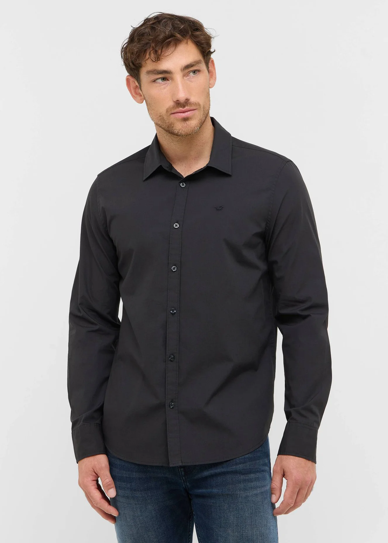 Mustang Canton Jet Black