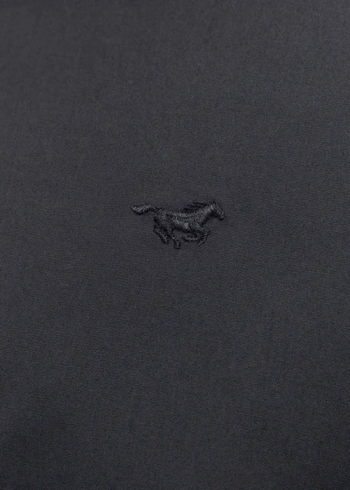 Mustang Canton Jet Black