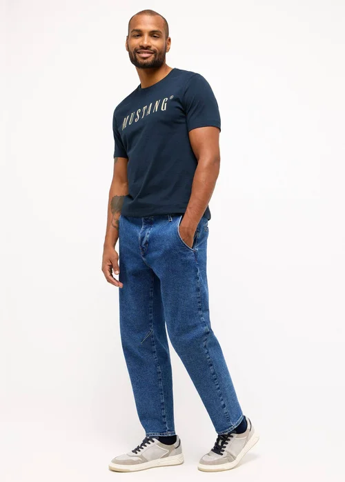 Mustang Austin Carbon