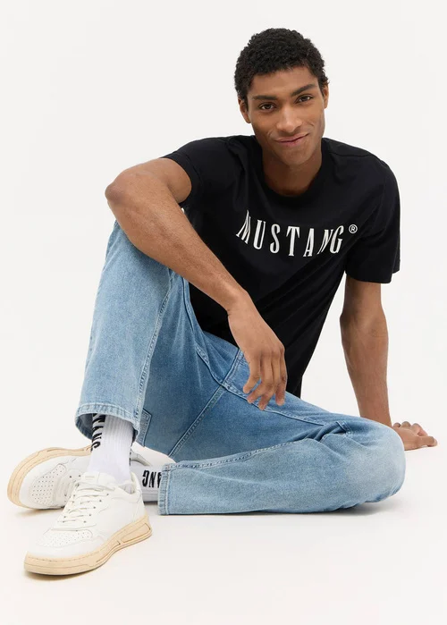 Mustang Austin Black