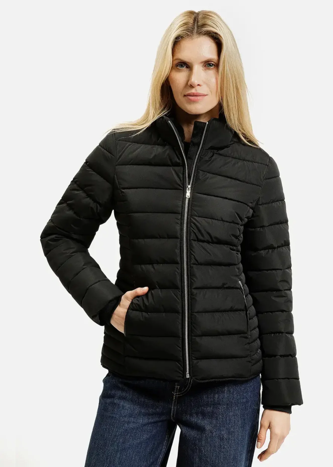 Zimowa Kurtka Pikowana Cross Jeans