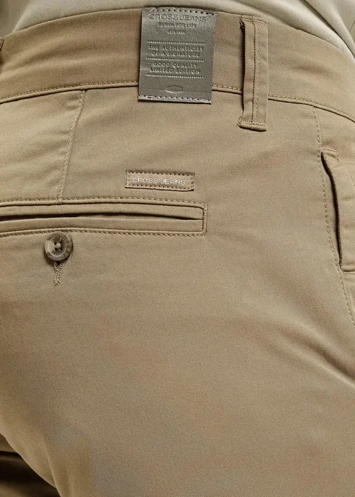 Jasnobrzowe Spodnie Chino Cross Jeans