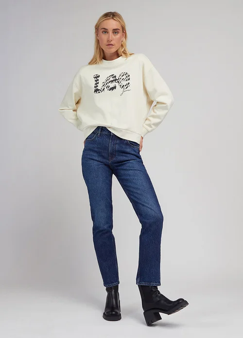 Lee Carol Dark Humor